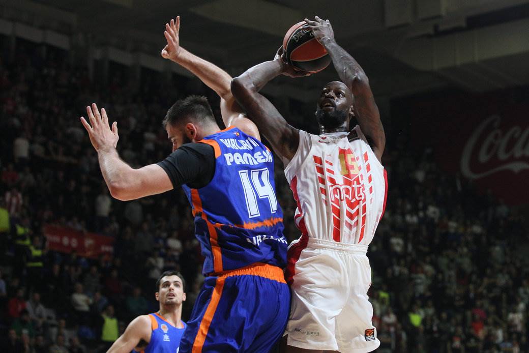 Crvena zvezda Valensija rivalstvo i međusobni skor