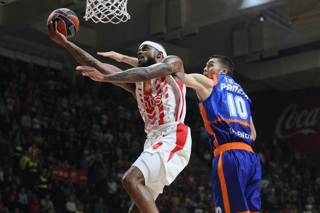 Crvena zvezda Valensija rivalstvo i međusobni skor