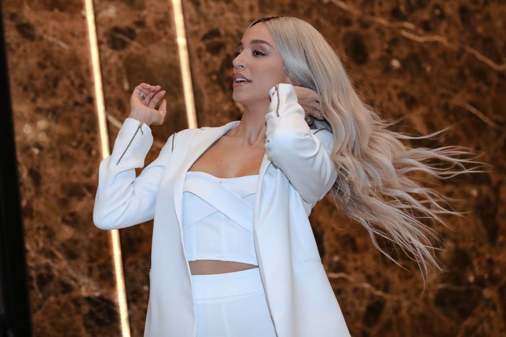 Edita Aradinović pokazala novu tetovažu pred nastup za Novu godinu FOTOGRAFIJE