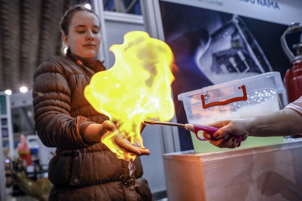 Festival nauke 2019: Eksplozije, eksperimenti i muzika na struju! FOTOGRAFIJE