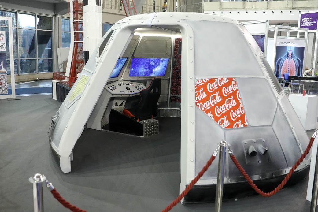 Kako spakovati svemirski brod u frižider? (FOTO)