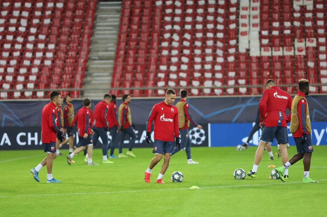 Zvezda - Olimpijakos - Aleksandar Vučić želi sreću Zvezdi, ali ne ide na utakmicu