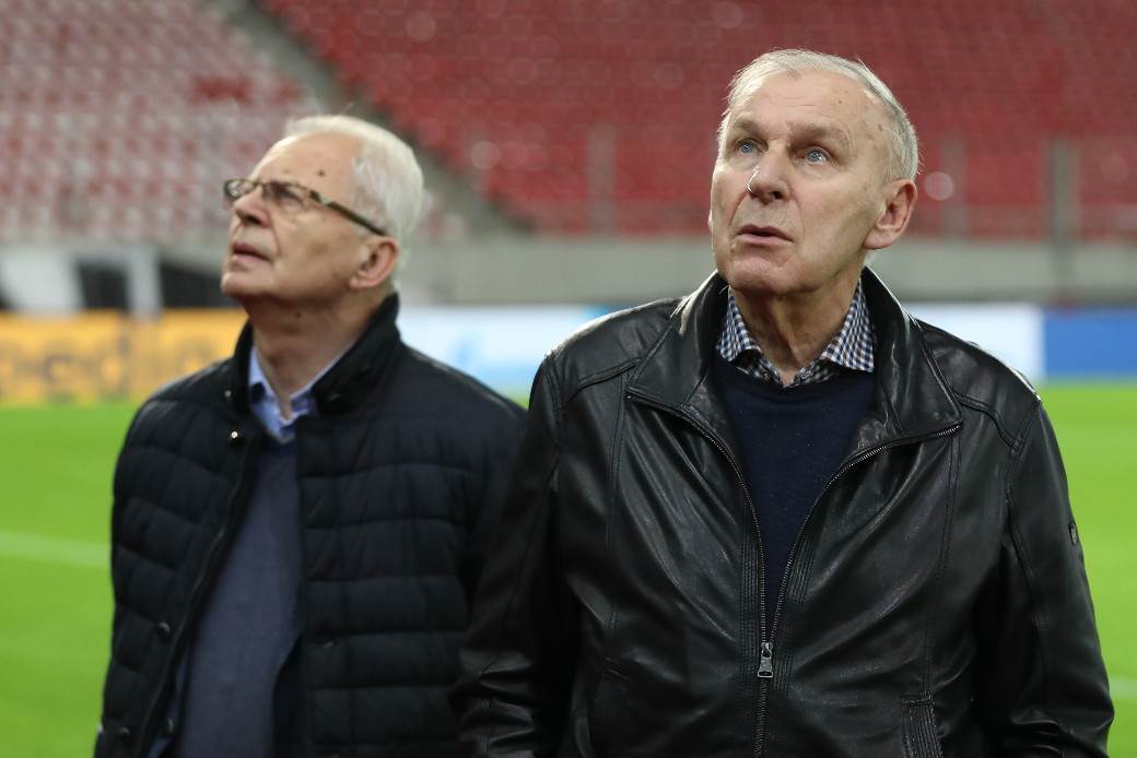 Zvezda - Olimpijakos - Aleksandar Vučić želi sreću Zvezdi, ali ne ide na utakmicu