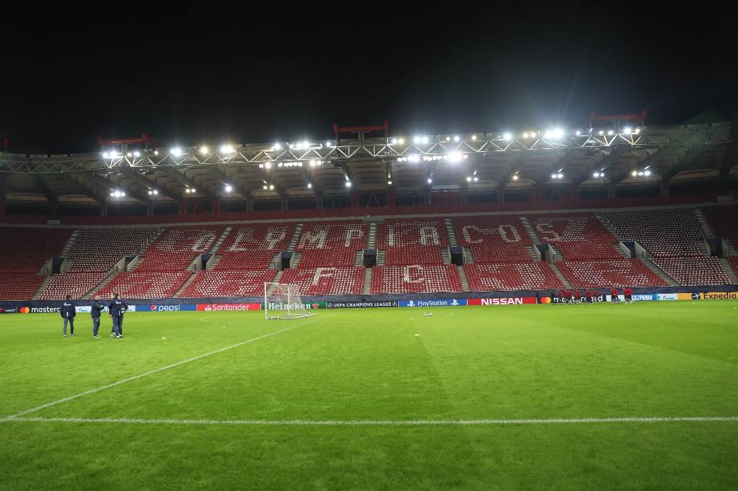 Zvezda - Olimpijakos - Aleksandar Vučić želi sreću Zvezdi, ali ne ide na utakmicu