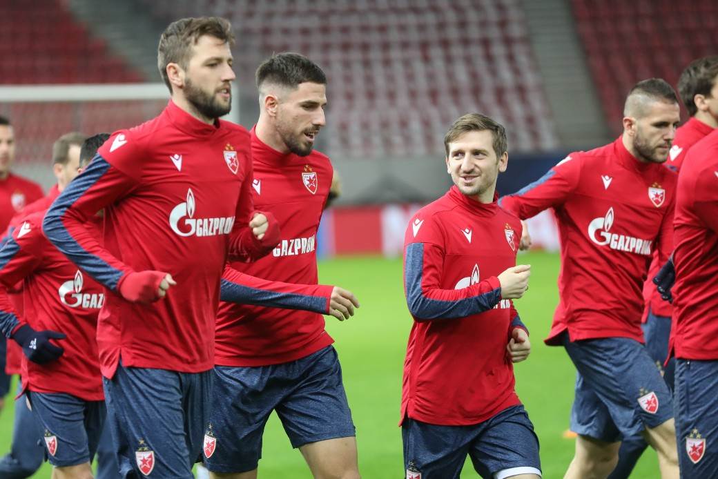 Zvezda - Olimpijakos - Aleksandar Vučić želi sreću Zvezdi, ali ne ide na utakmicu