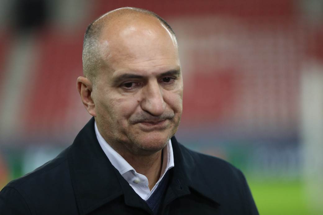 Zvezda - Olimpijakos - Aleksandar Vučić želi sreću Zvezdi, ali ne ide na utakmicu