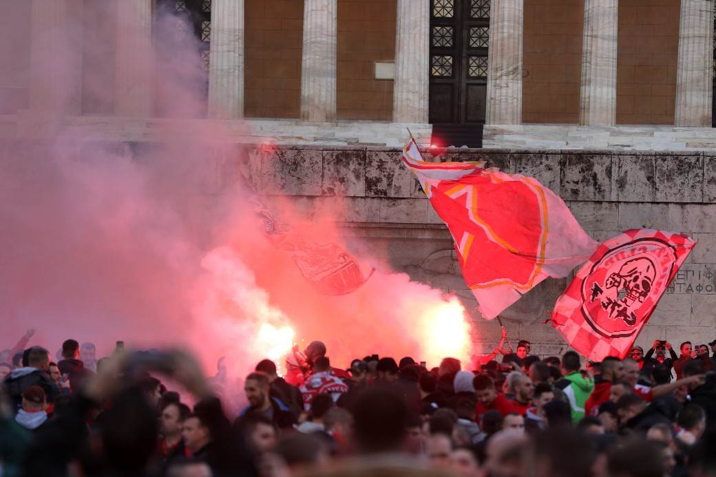 Delije u Atini Delije i Gate 7 u Atini navijanje