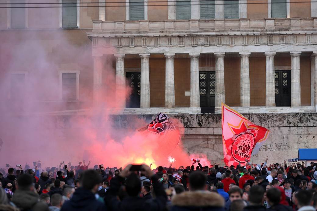 Delije u Atini Delije i Gate 7 u Atini navijanje