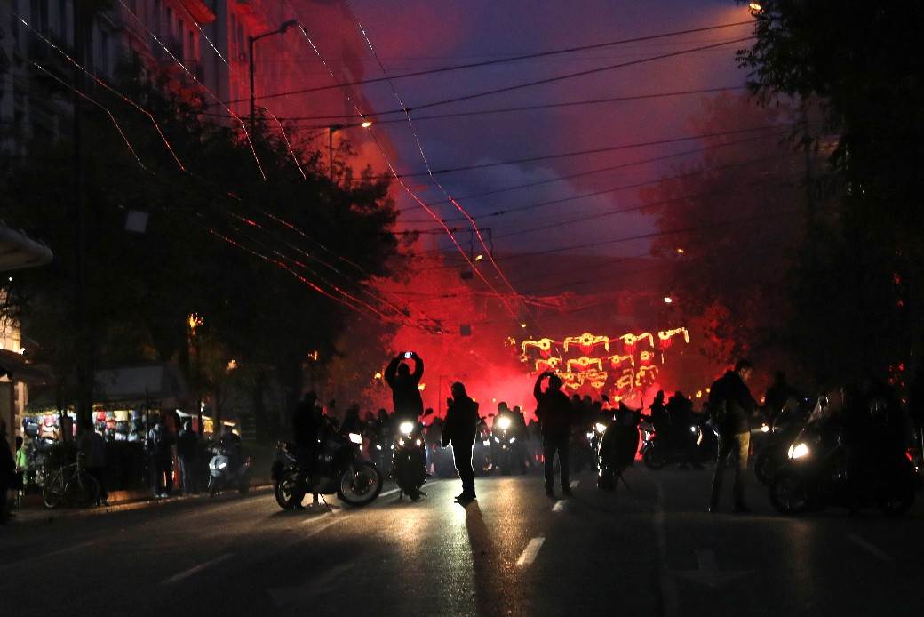 Delije u Atini Delije i Gate 7 u Atini navijanje