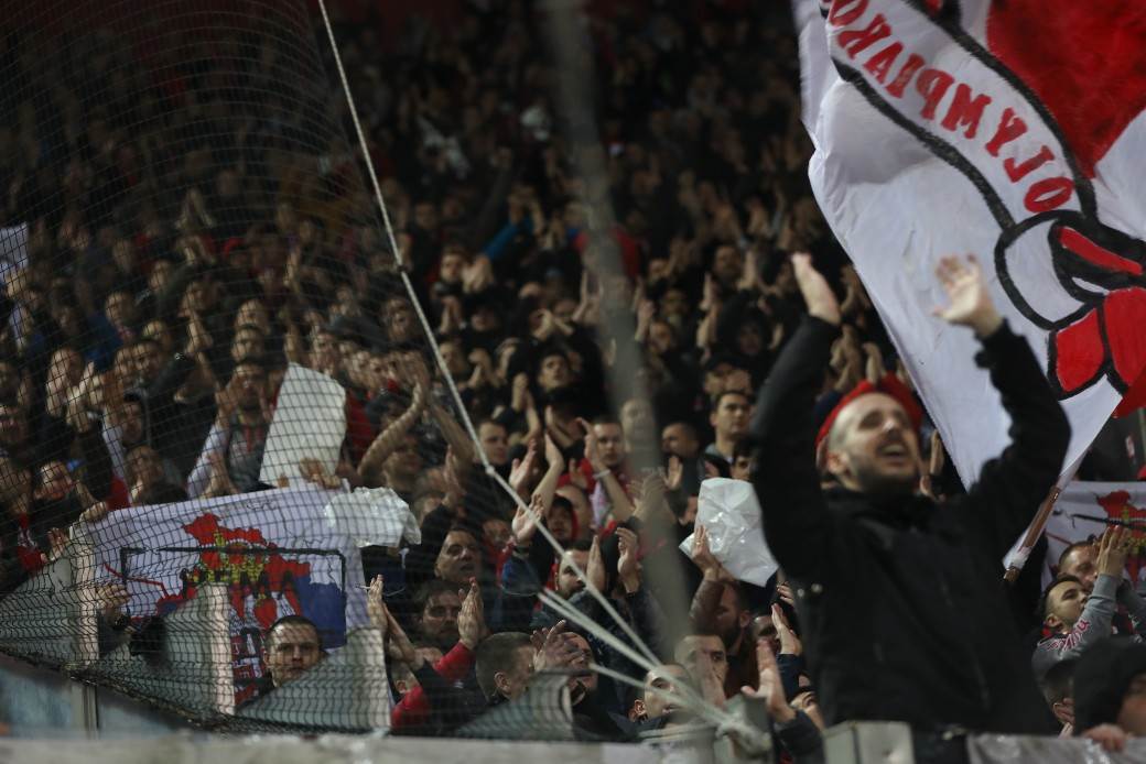 Olimpijakos - Zvezda UŽIVO: Fotografije koreografija Gate 7 i Delije FOTO