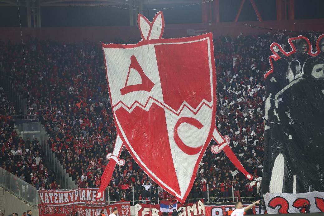 Olimpijakos - Zvezda UŽIVO: Fotografije koreografija Gate 7 i Delije FOTO