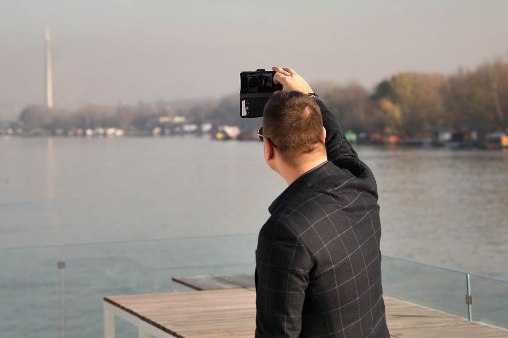 Vlado Georgiev o Zemlji kao ravnoj ploči