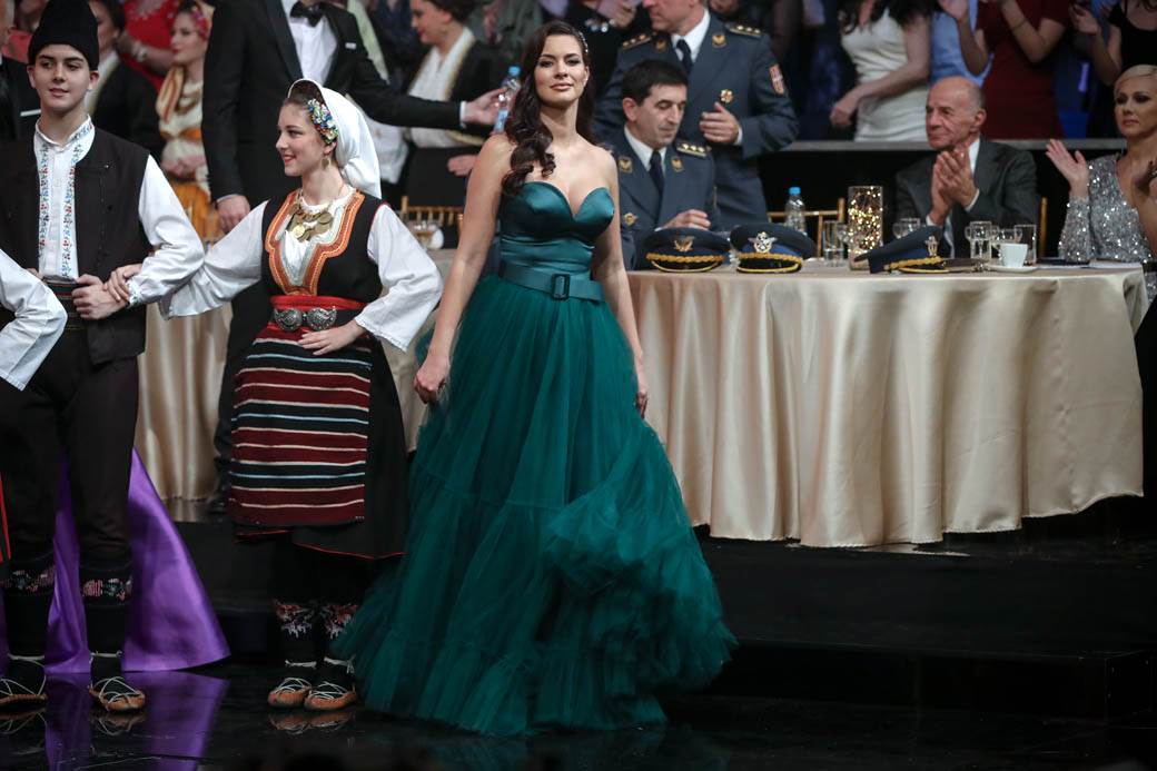 Dragana Kosjerina dečko Bojan Pervud svadba