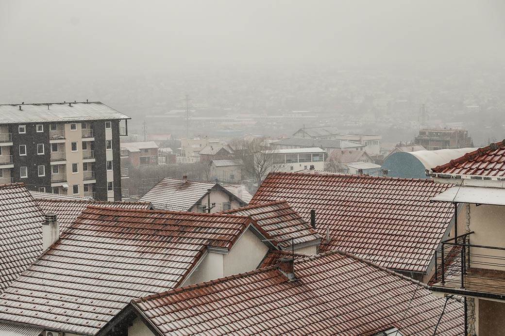 Sneg u Srbiji pada- na planinama i do 10 cm