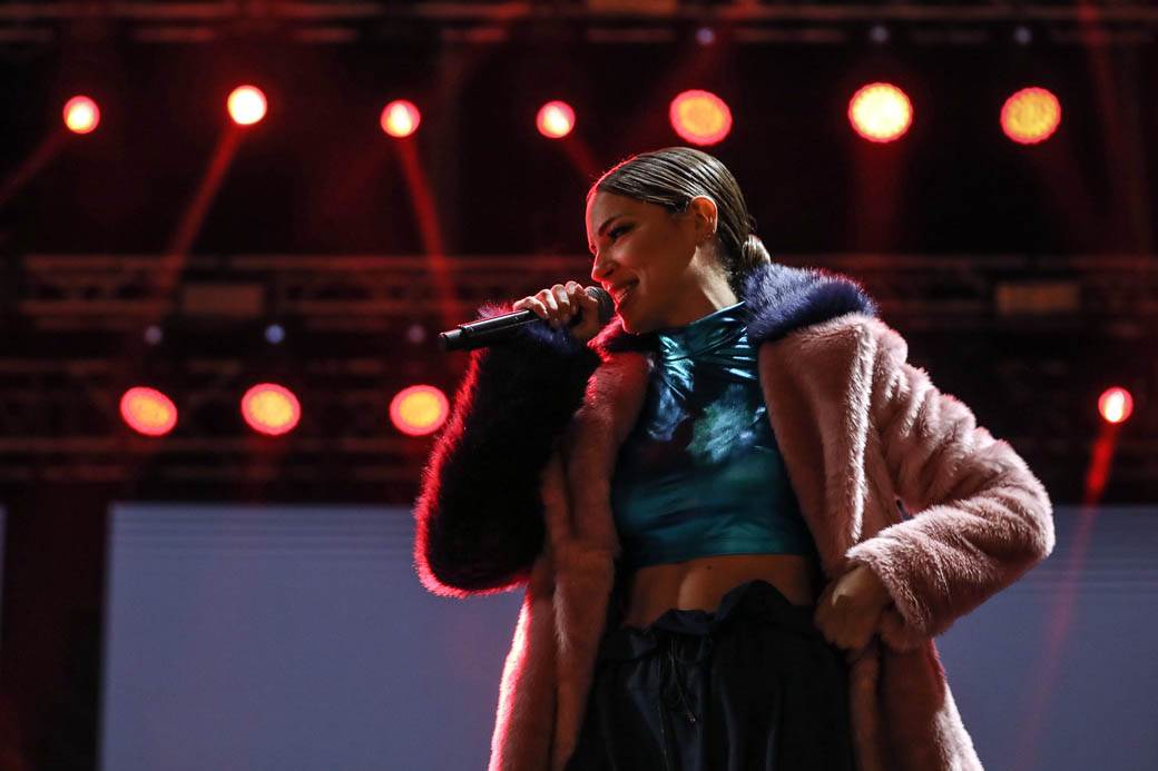 Sara Jo, Rasta, Coby, Vuk Mob, Angelina koncert ispred SKupštine - Beogradska zima 2019 FOTO 