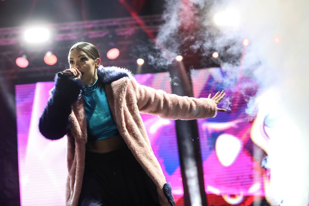 Sara Jo, Rasta, Coby, Vuk Mob, Angelina koncert ispred SKupštine - Beogradska zima 2019 FOTO 