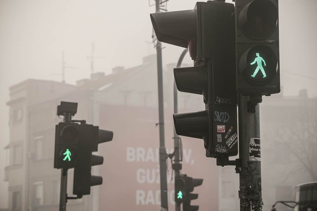 Zagađen vazduh u Srbiji - nano maski nema u apotekama