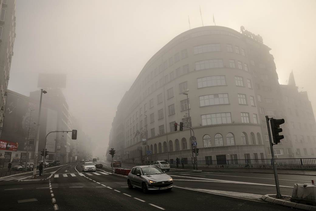 Zagađen vazduh u Srbiji - nano maski nema u apotekama