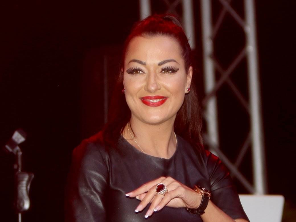 Sandra Rešić nekad i sad