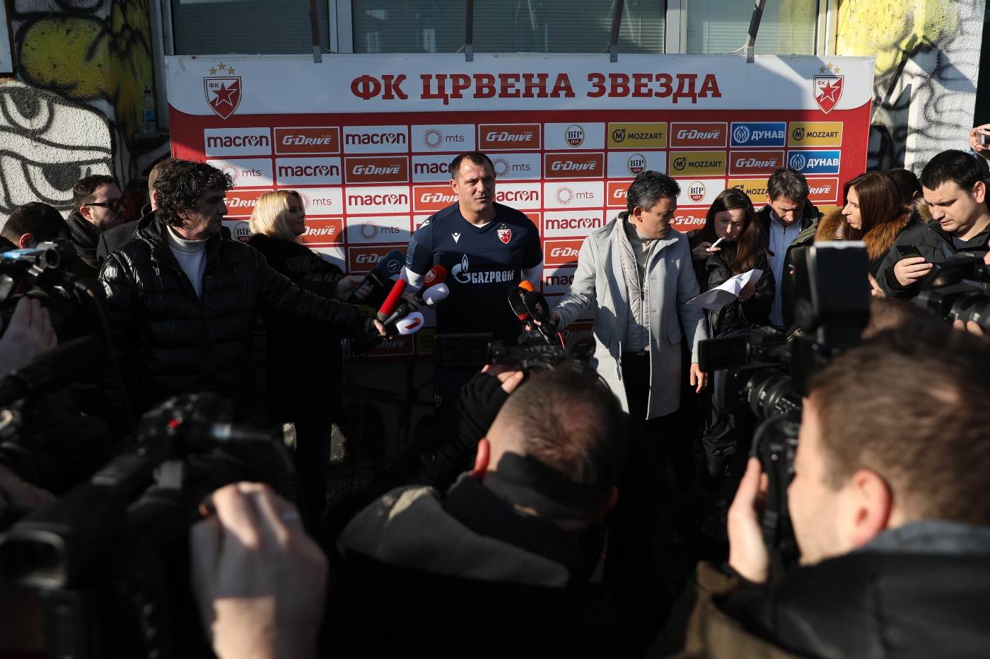 Dejan Stanković ima veliki problem u Crvenoj zvezdi