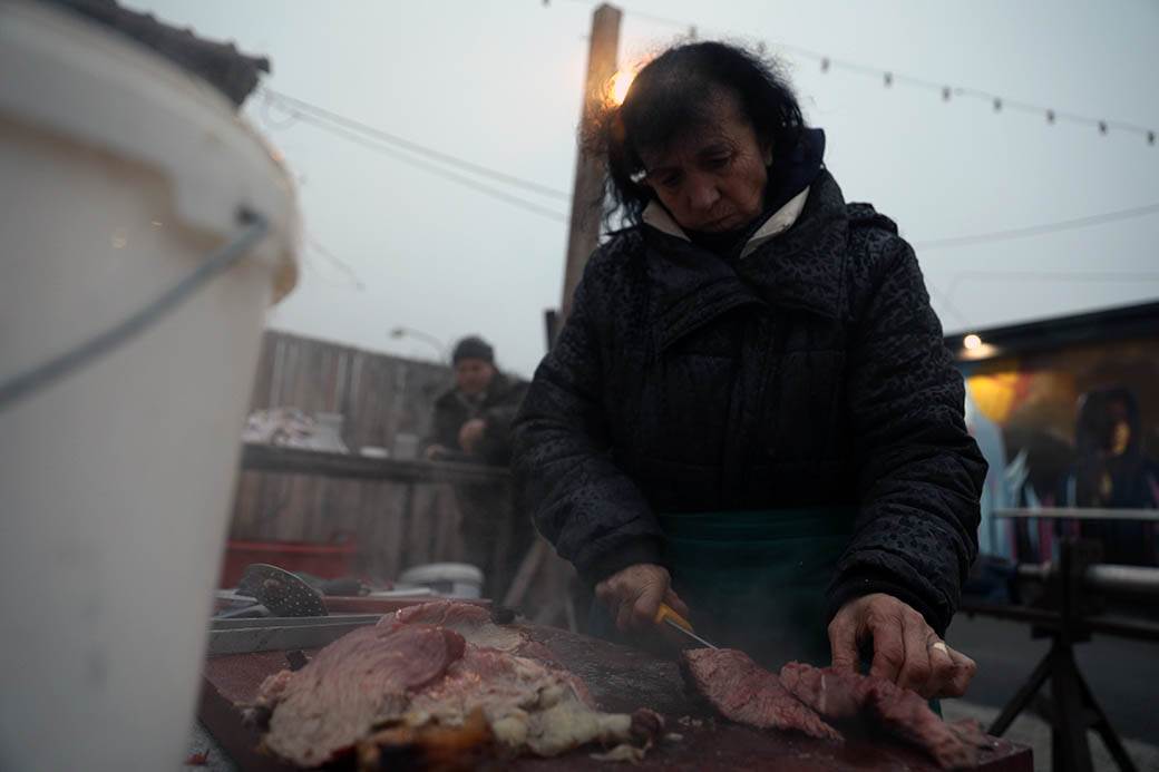 Vo na ražnju za Srpsku novu godinu 2020 FOTOGRAFIJE