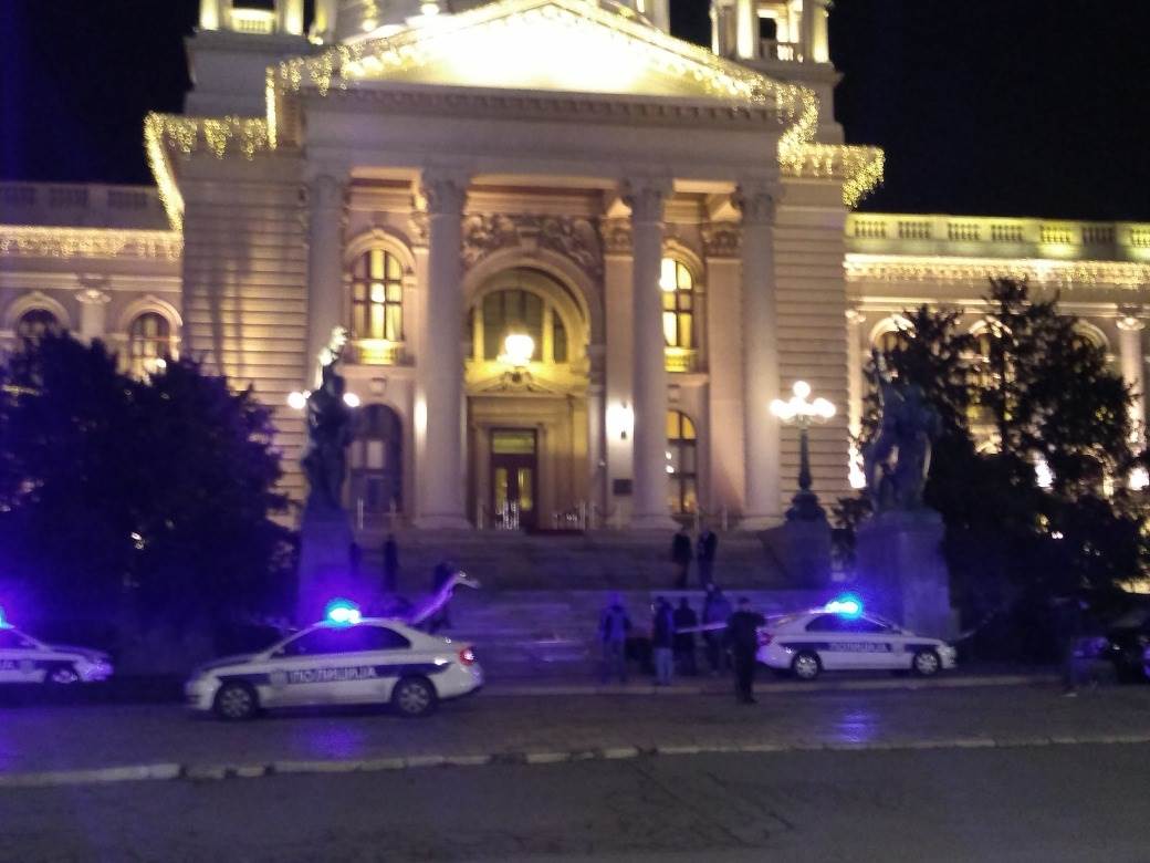 Samoubistvo kod Skupštine, prethodno samoubica ubio čoveka najnovije vesti
