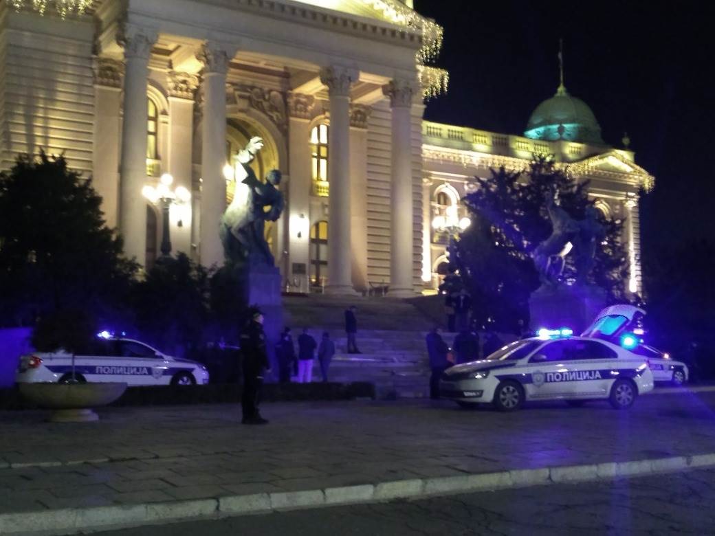 Samoubistvo kod Skupštine, prethodno samoubica ubio čoveka najnovije vesti