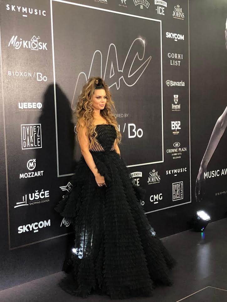 Nikolina Pišek na Instagramu o vakcinama