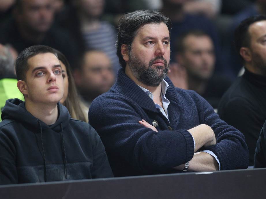 Davor Adam branio Bodirogu od Hrvata, sad vozi kombi