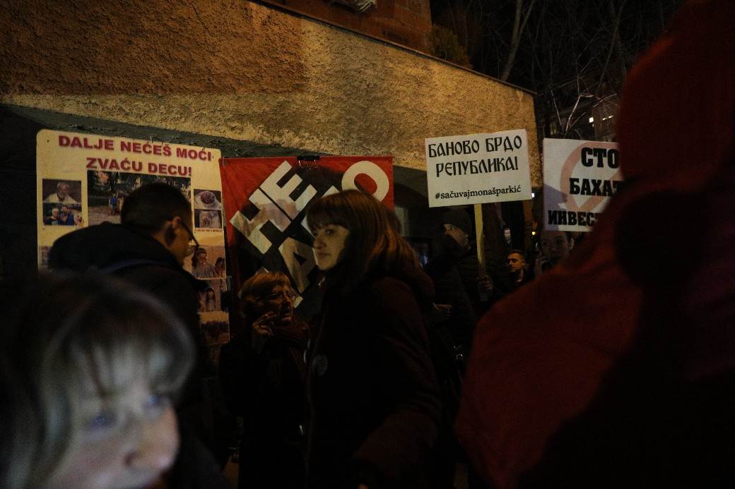 Odbranjen parkić na Banovom Brdu Video 