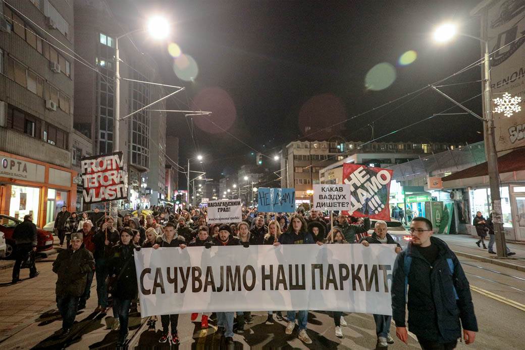 Odbranjen parkić na Banovom Brdu Video 