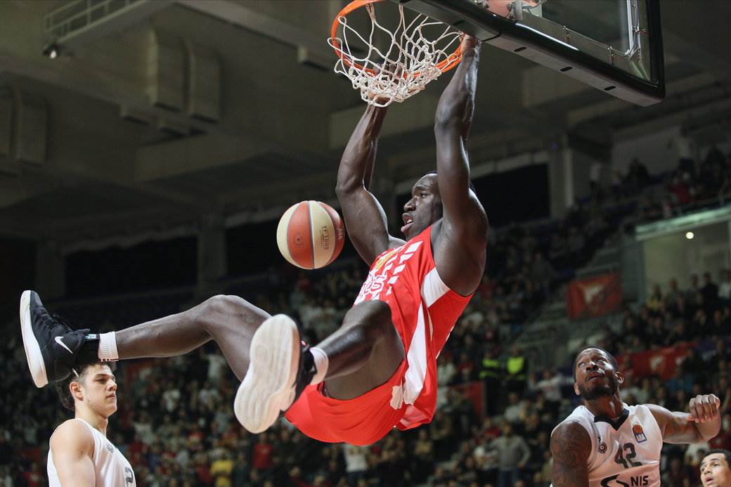 Novica Veličković o incidentu sa Delijama VIDEO: Derbi Zvezda - Partizan 2019-20