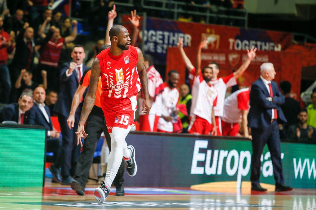 Novica Veličković o incidentu sa Delijama VIDEO: Derbi Zvezda - Partizan 2019-20