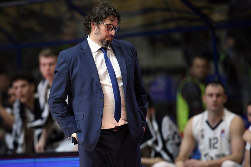 Novica Veličković o incidentu sa Delijama VIDEO: Derbi Zvezda - Partizan 2019-20