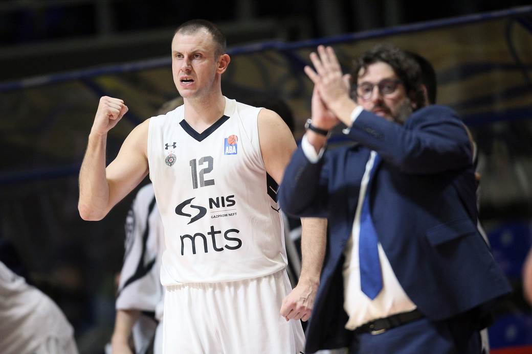 Novica Veličković o incidentu sa Delijama VIDEO: Derbi Zvezda - Partizan 2019-20