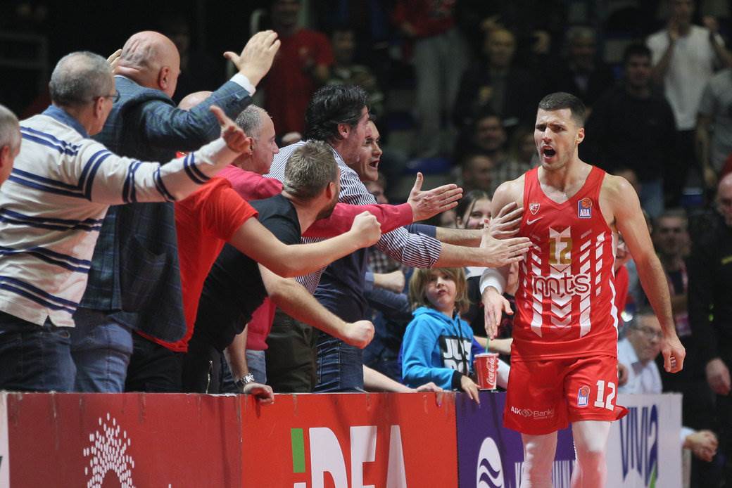 Novica Veličković o incidentu sa Delijama VIDEO: Derbi Zvezda - Partizan 2019-20