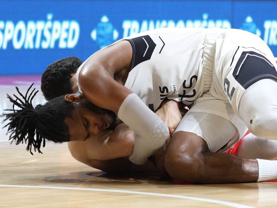 Novica Veličković o incidentu sa Delijama VIDEO: Derbi Zvezda - Partizan 2019-20