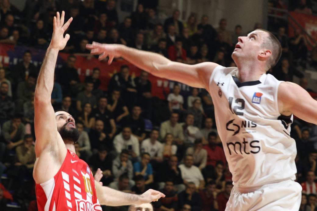 Novica Veličković o incidentu sa Delijama VIDEO: Derbi Zvezda - Partizan 2019-20