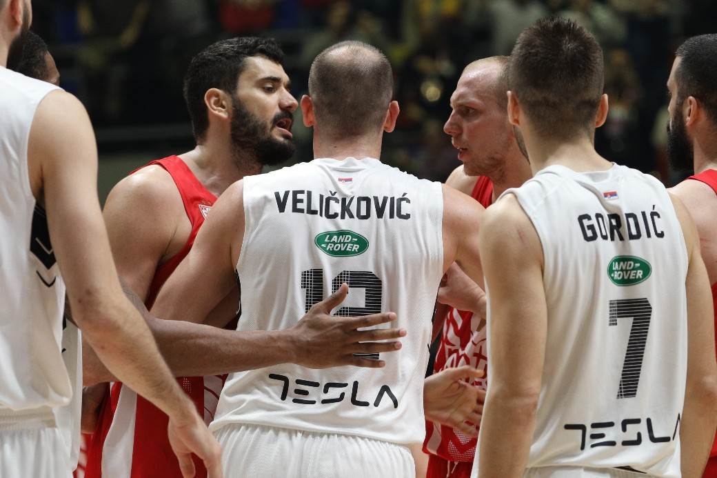 Novica Veličković o incidentu sa Delijama VIDEO: Derbi Zvezda - Partizan 2019-20