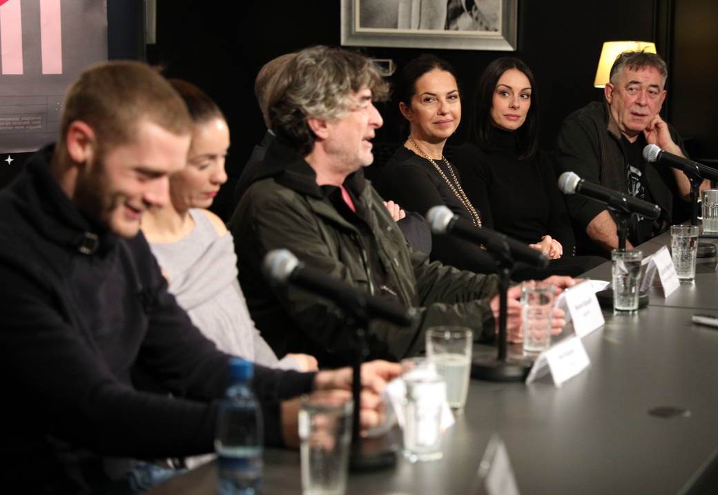 Tre Sorele predstava Zvezdara teatar FOTOGRAFIJE