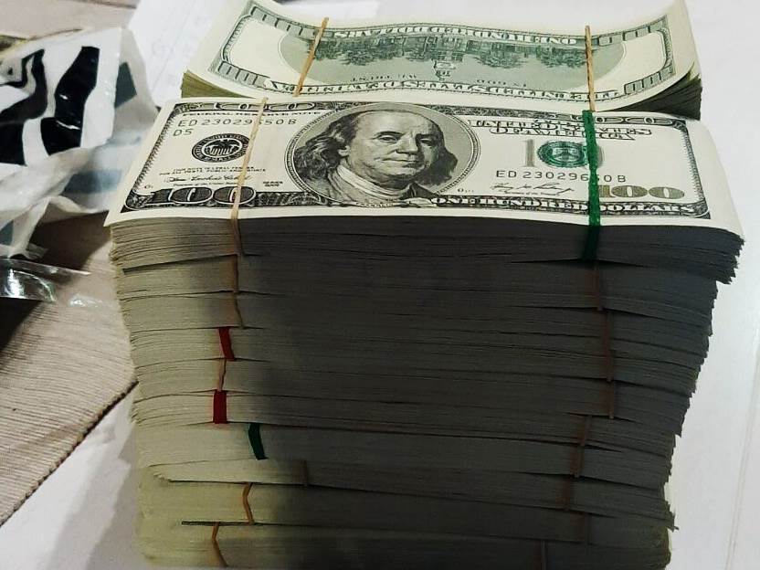 Uhapšeni falsifikatori američkih dolara