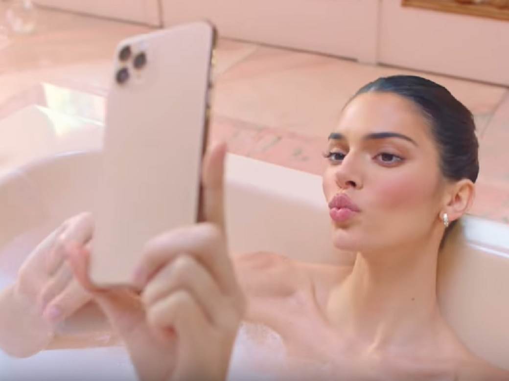 Devin Buker luksuzna kuća u kojoj živi