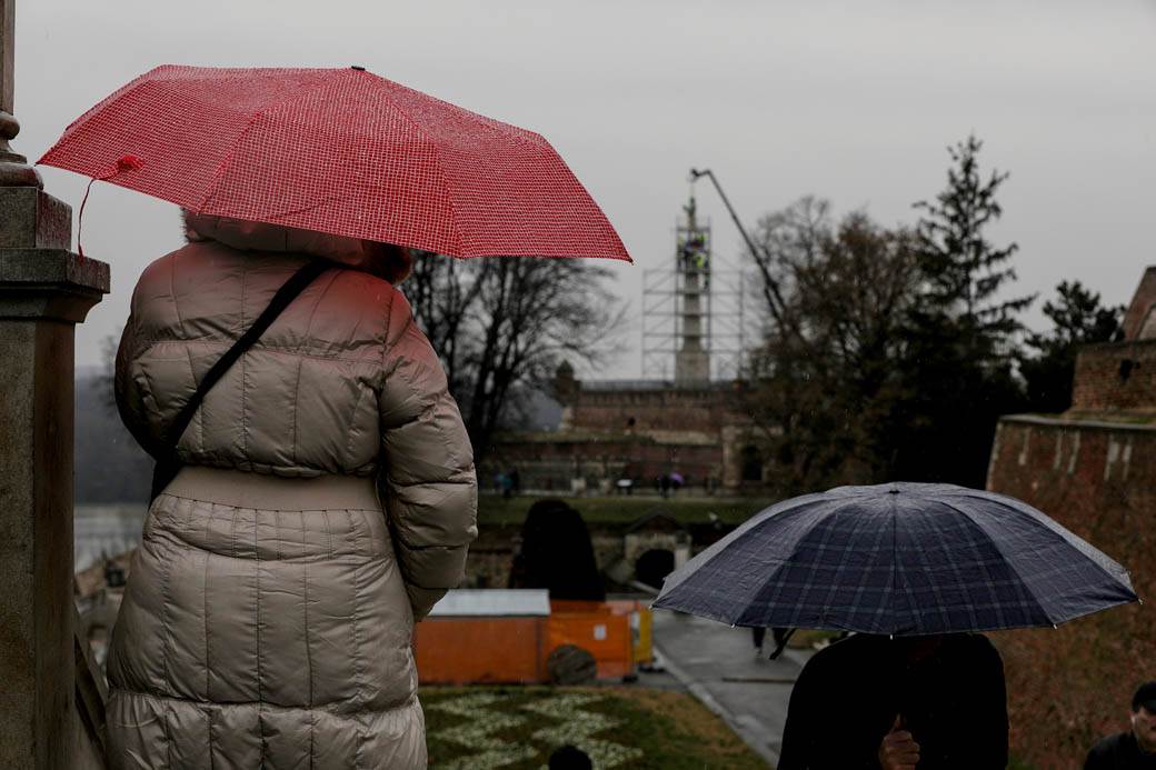 "Pobednik" ostaje nakrivljen