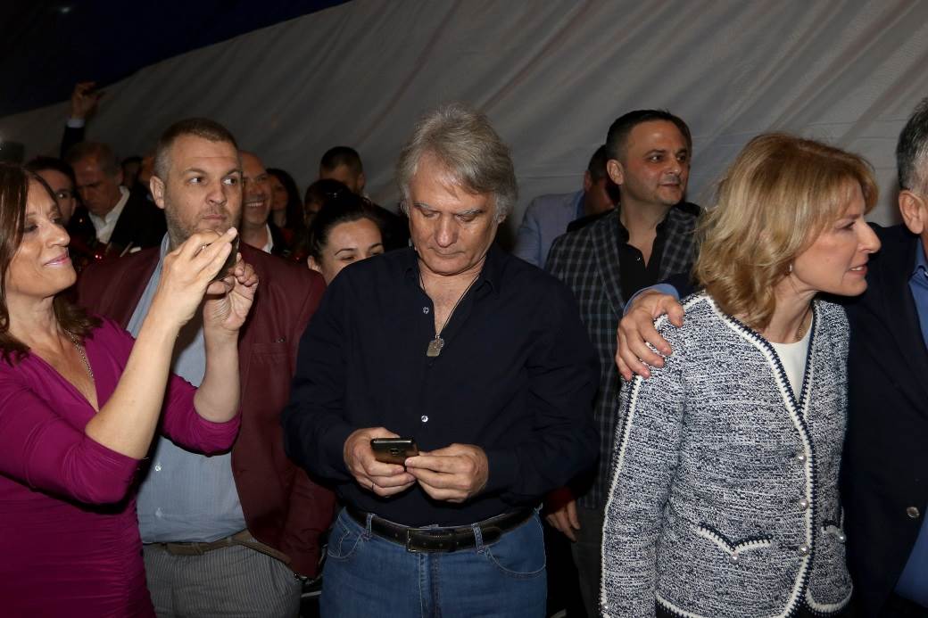 Novak Đoković slavlje u restoranu