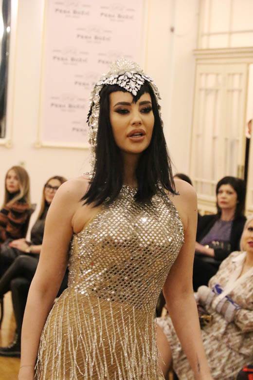 Katarina Grujić, Sofija Rajović, Bojana Ristivojević: Revija frizura Pedja Božić 2020. FOTOGRAFIJE