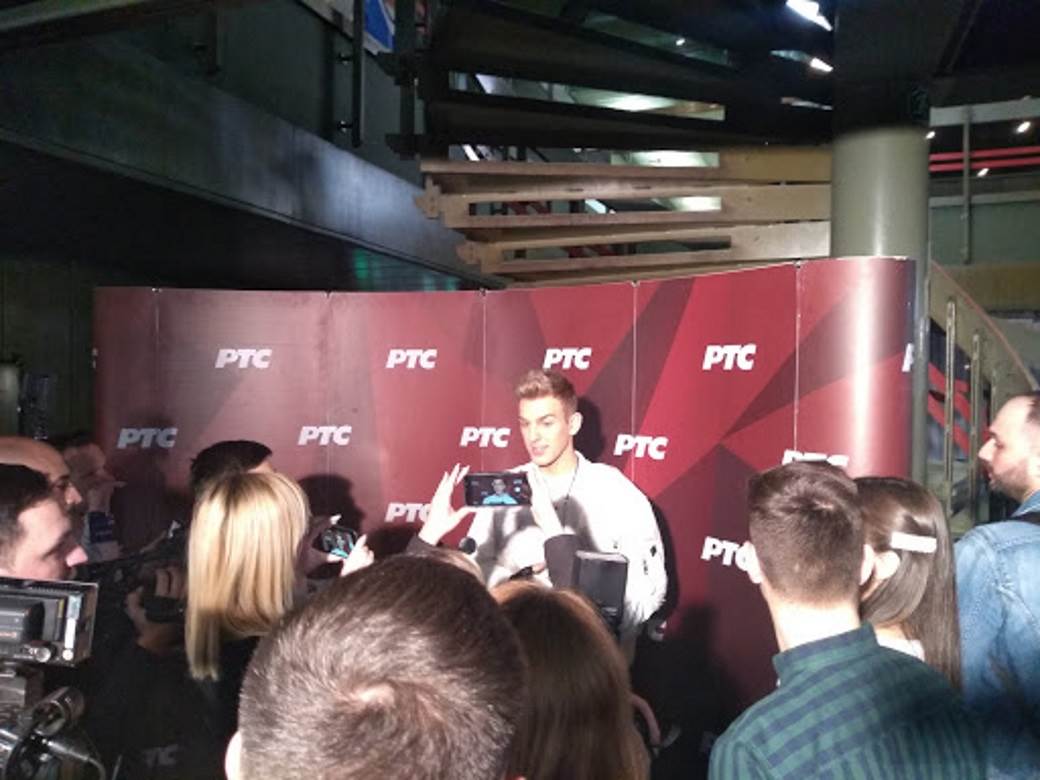 Neda Ukraden na Beoviziji FOTO, VIDEO