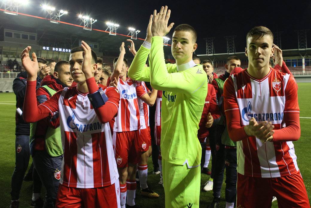 Dejan Stanković na utakmici Crvena zvezda - Midtjiland Liga šampiona za mlade