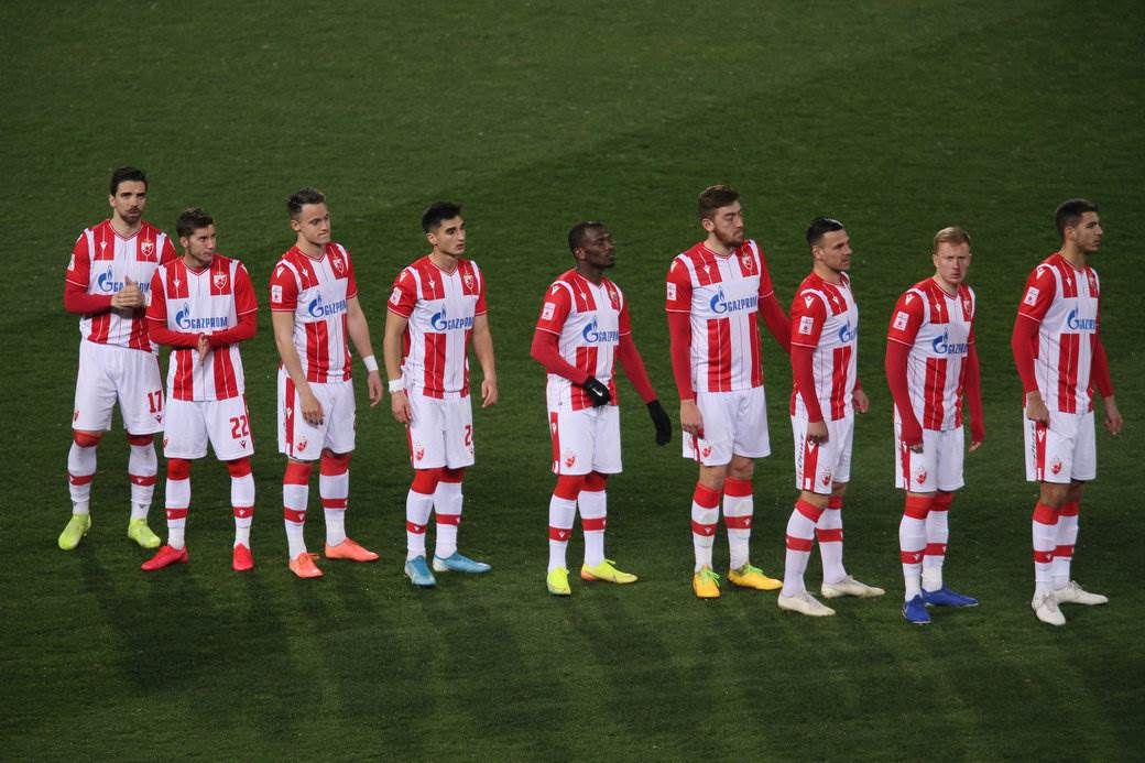 Crvena zvezd a- Napredak: ZVEZDIN rodjendan u senci korona virusa! Prazne tribine na Rajku FOTO