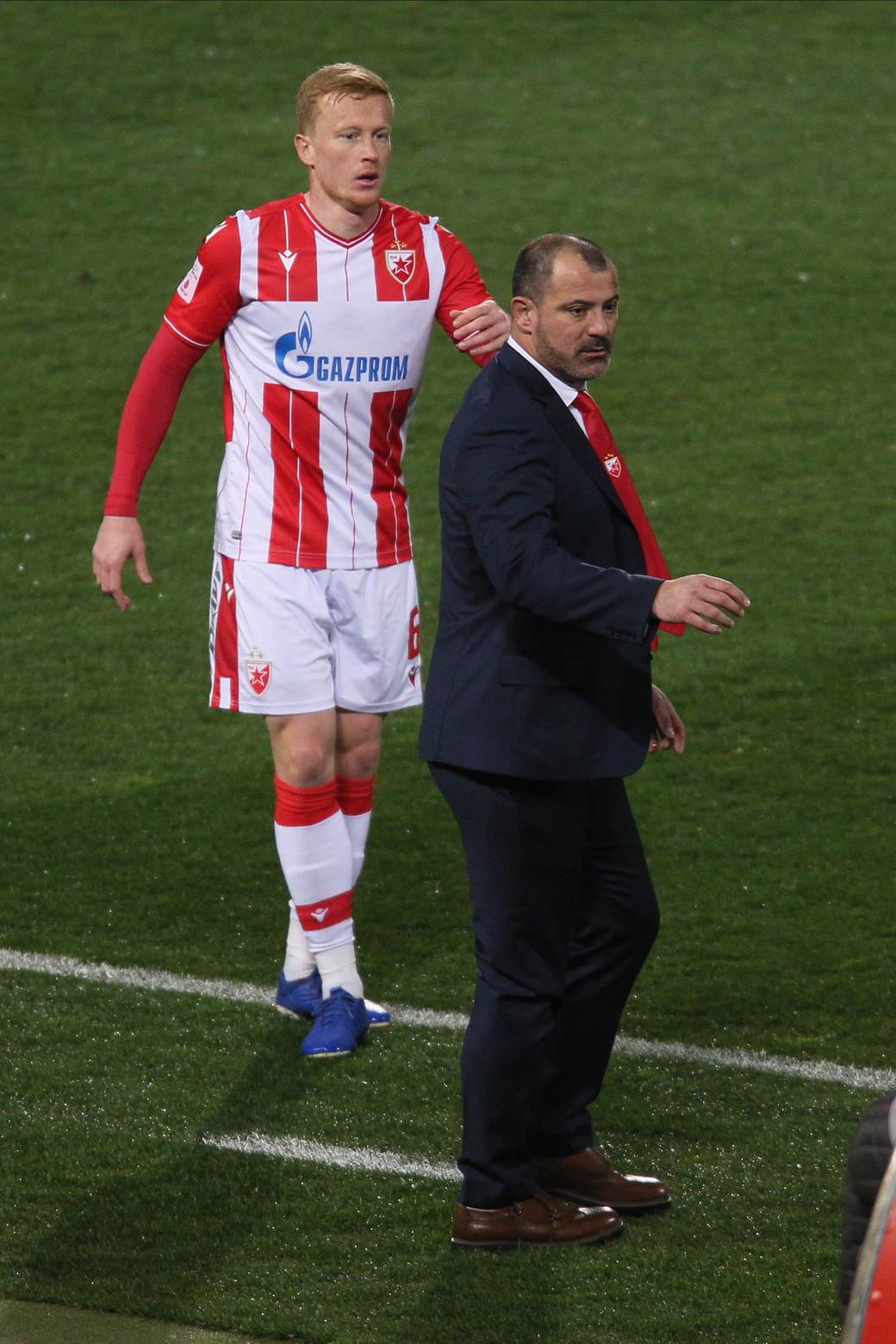 Crvena zvezd a- Napredak: ZVEZDIN rodjendan u senci korona virusa! Prazne tribine na Rajku FOTO