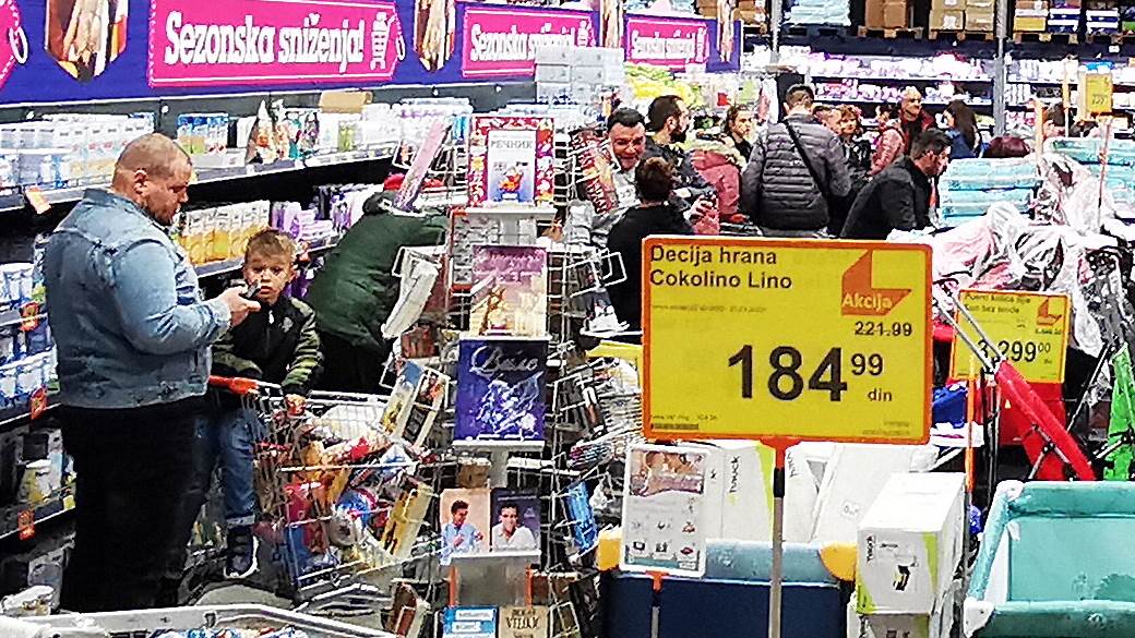 Kupovina korona virus prodavnice, Novi Sad korona virus, Kupovina supermarket korona virus Novi Sad